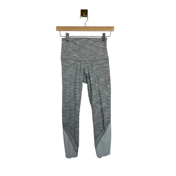 Lululemon High Rise Wunder Under Crop II Scallop in Grey/White Size 4/6 - Picture 5 of 11